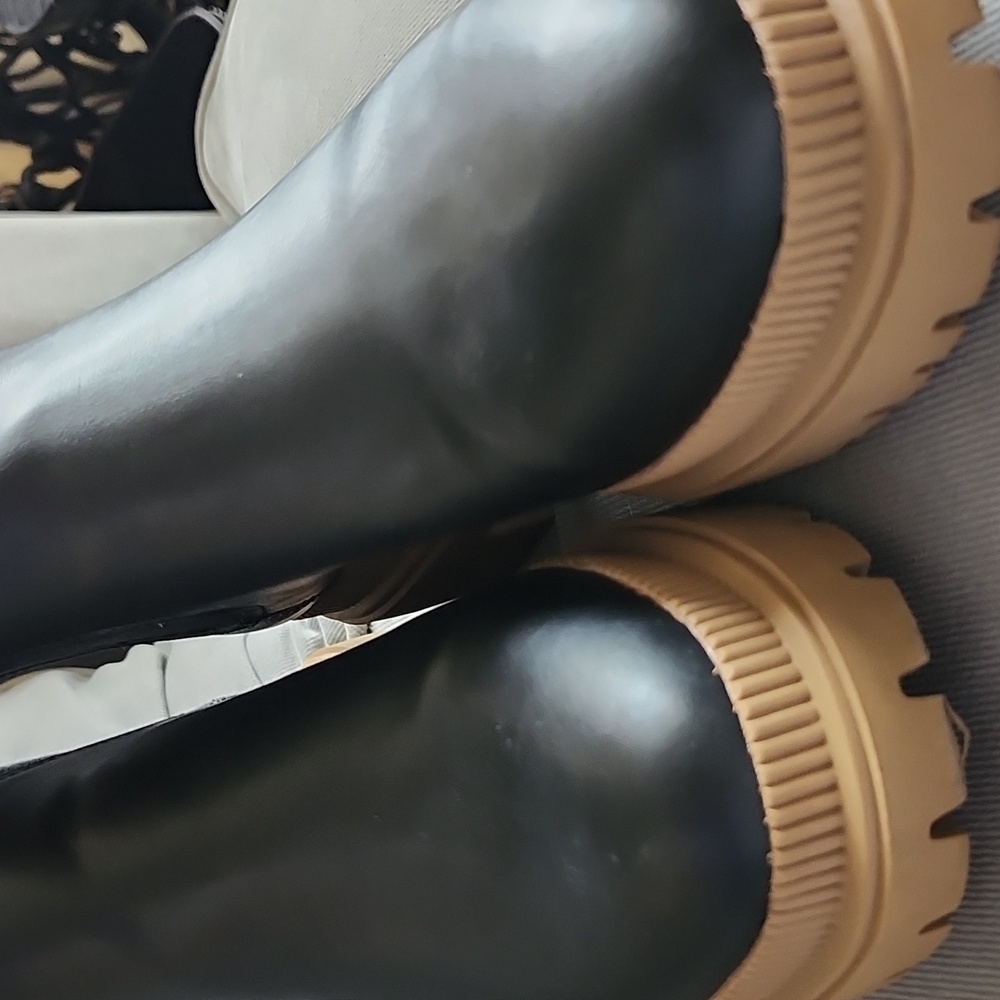 Chunky Booties - Picture 8 of 8